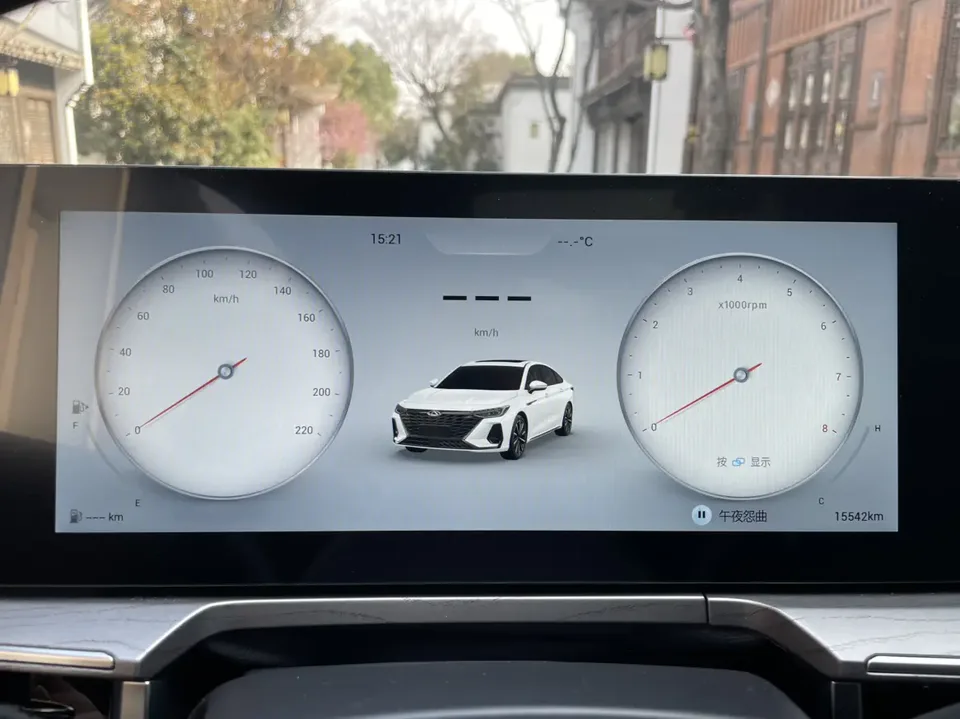 Chery Arrizo 8 1.6TGDI DCT Intelligent 2025 — миниатюра 5