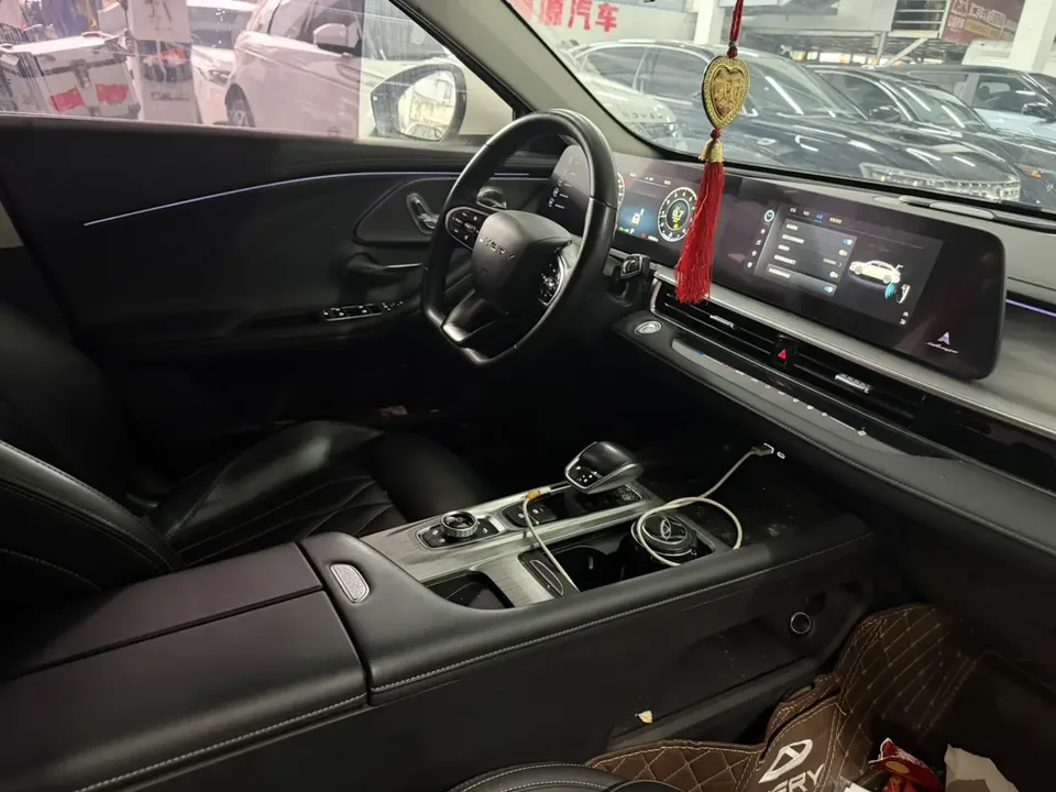 Chery Arrizo 8 1.6TGDI DCT 2023 — миниатюра 3
