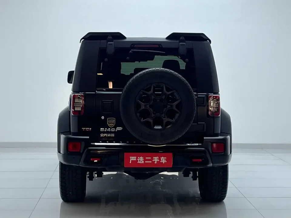 BAIC Beijing Off-road BJ40 Beijing Off-road BJ40 2023 2.0D Automatic 4WD Blade Hero Edition Knight Edition 2023 — миниатюра 2