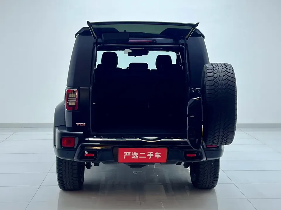 BAIC Beijing Off-road BJ40 Beijing Off-road BJ40 2023 2.0D Automatic 4WD Blade Hero Edition Knight Edition 2023 — миниатюра 3