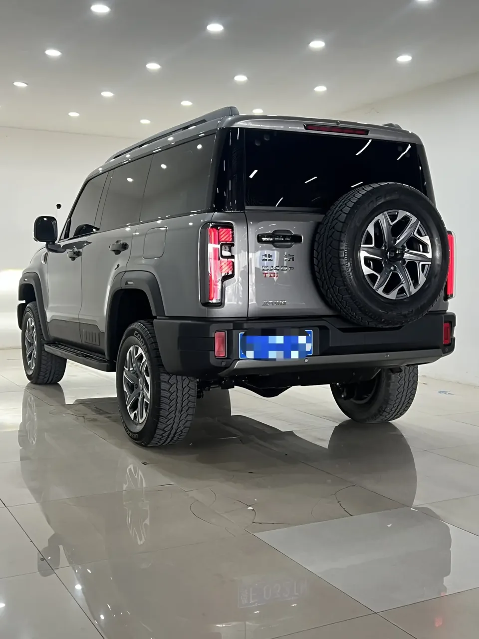 BAIC Beijing Off-road BJ40 Blade Hero Edition 2.0D Automatic 4WD Crossover 2025 — миниатюра 4