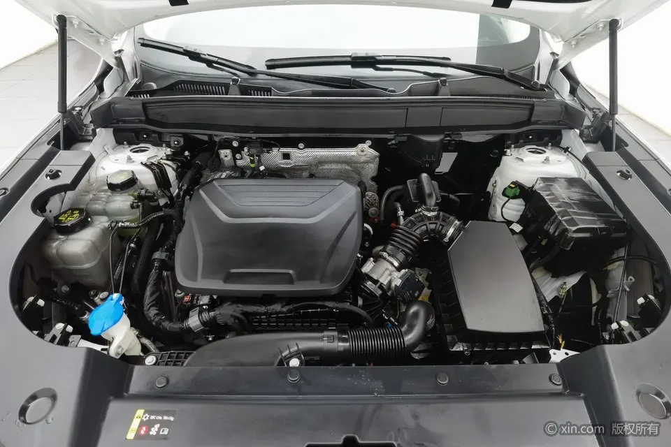 Haval Xiaolong MAX 1.5L Hi4 105 4WD Pilot Edition 2024 — миниатюра 2