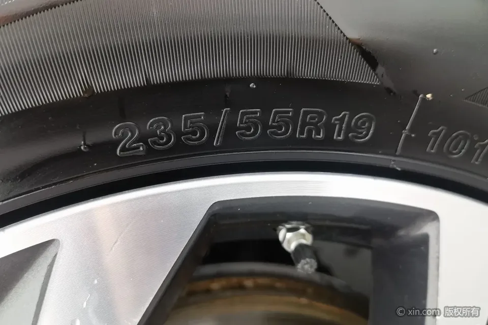 Haval Xiaolong MAX 1.5L Hi4 105 4WD Pilot Edition 2024 — миниатюра 3
