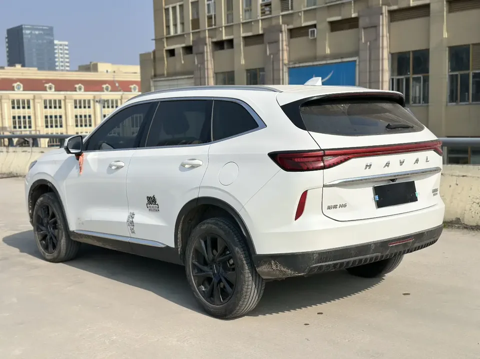 Haval H6 third generation 2.0T automatic two-wheel drive Max version 2023 — миниатюра 4