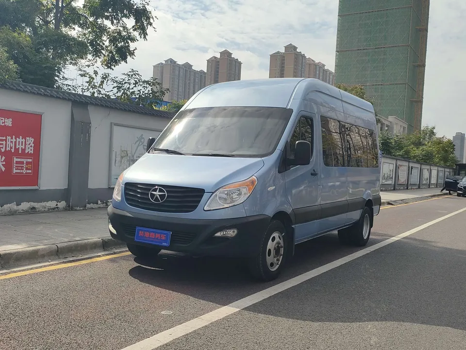 Jiangxi Xing Rui Xing Rui 2021 2.0T 5 Series Star Express 6/7 Seats High Roof D20TCIF1 2022 — photo 1, buy with delivery to Moscow