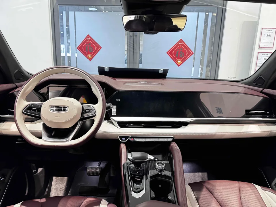 Geely Monjaro 2.0TD DCT EVO 2WD Premium Edition 2022 — миниатюра 4