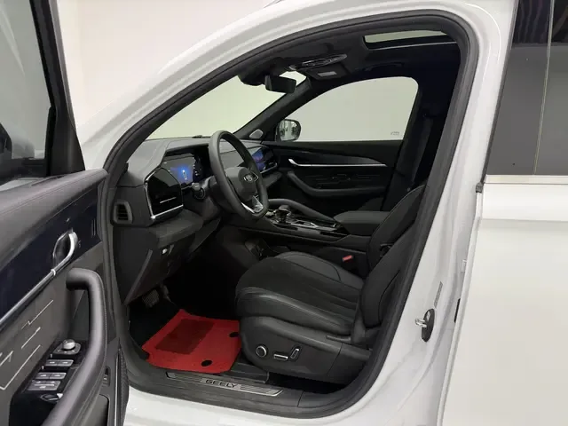 Geely Monjaro Xingyue L 2024 2.0TD High Power Automatic 2WD Skyline Edition 2024 — миниатюра 5