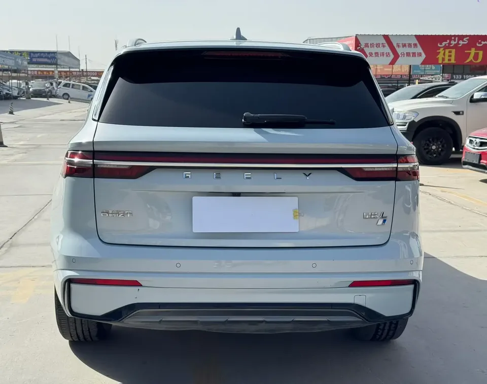 Geely Monjaro Xingyue L 2022 1.5T Leishen HiF Hybrid Edition Super Rui 2022 — thumbnail 2