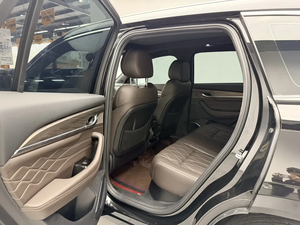 Geely Monjaro 2.0TD 2WD Xingyun Edition 2025 — миниатюра 5