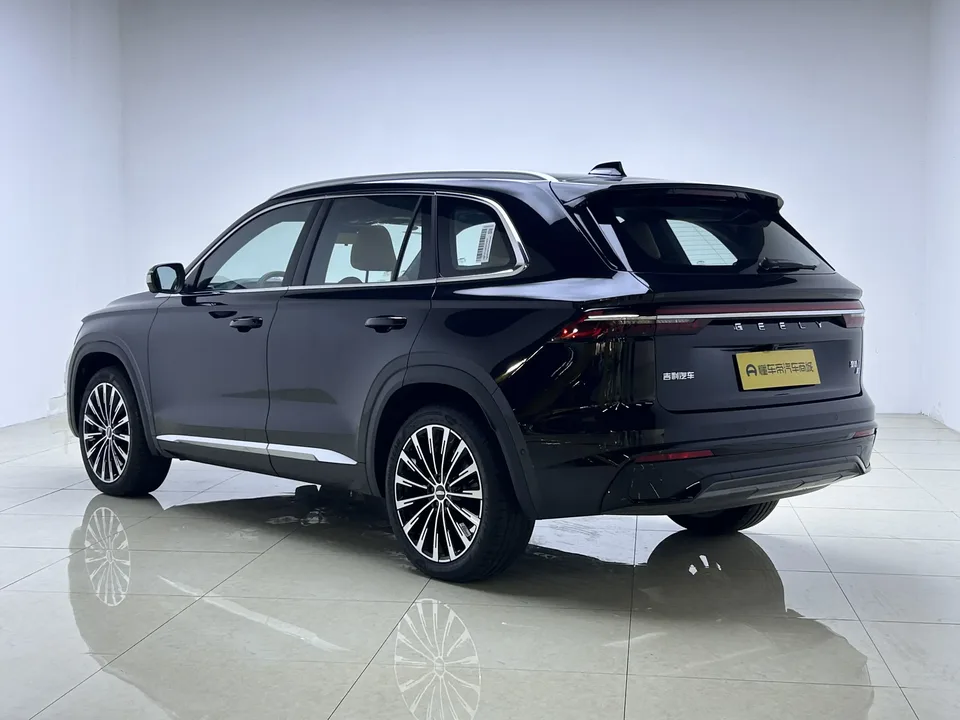 Geely Monjaro Xingyue L 2024 Hybrid 1.5T Galaxy Edition 2025 — миниатюра 2