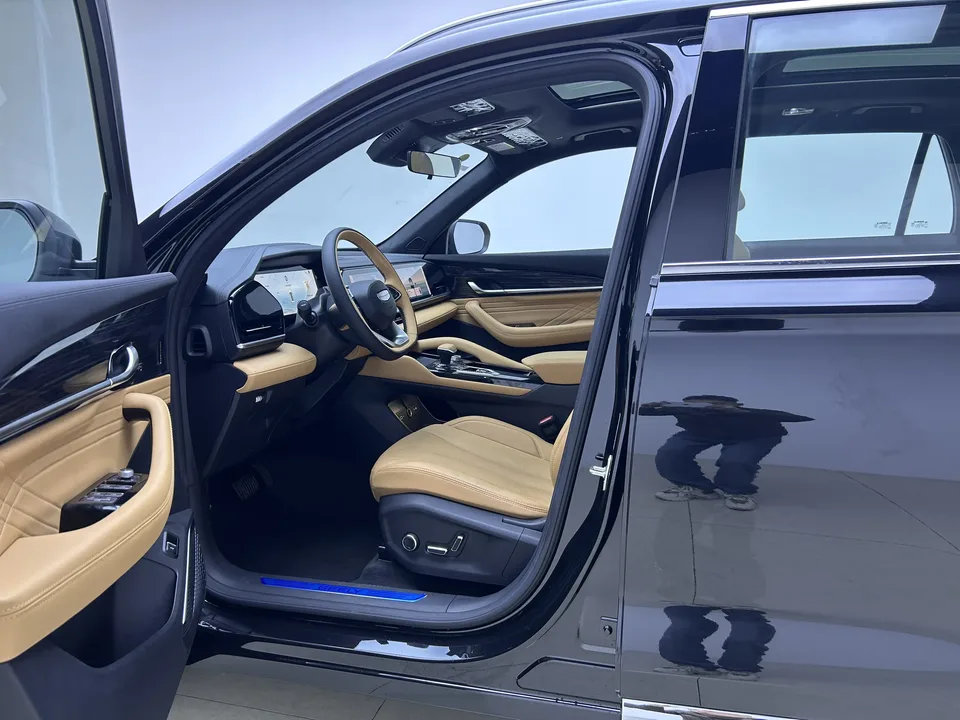 Geely Monjaro Xingyue L 2024 Hybrid 1.5T Galaxy Edition 2025 — миниатюра 5