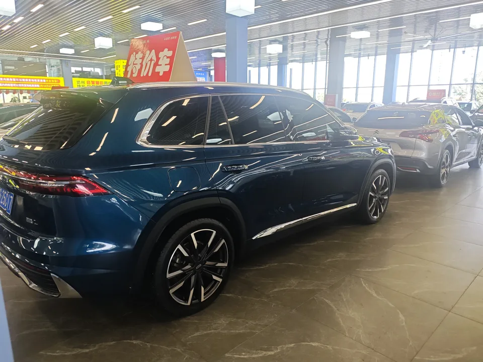 Geely Monjaro 2.0TD DCT EVO 2WD Premium Edition 2022 — миниатюра 2