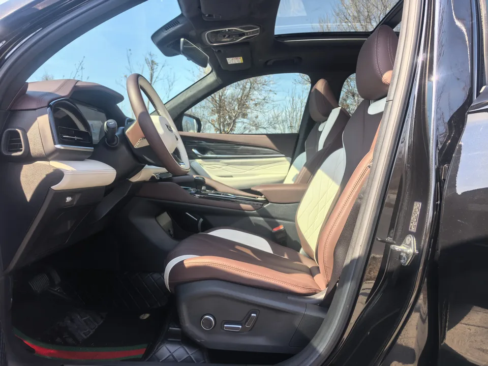 Geely Monjaro Xingyue L 2024 2.0TD High Power Automatic 2WD Yunqi Edition 2024 — миниатюра 3