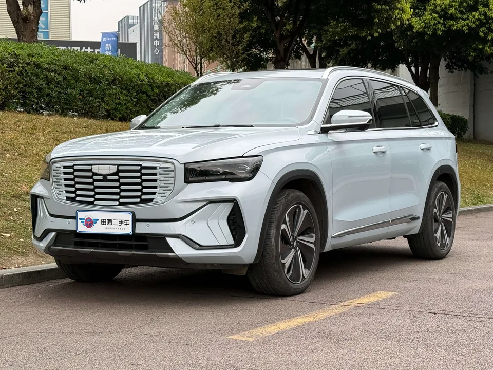 Geely Monjaro Xingyue L 2022 1.5T Thor HiF Hybrid Edition Super Fast 2022 — photo 1, buy with delivery to Moscow