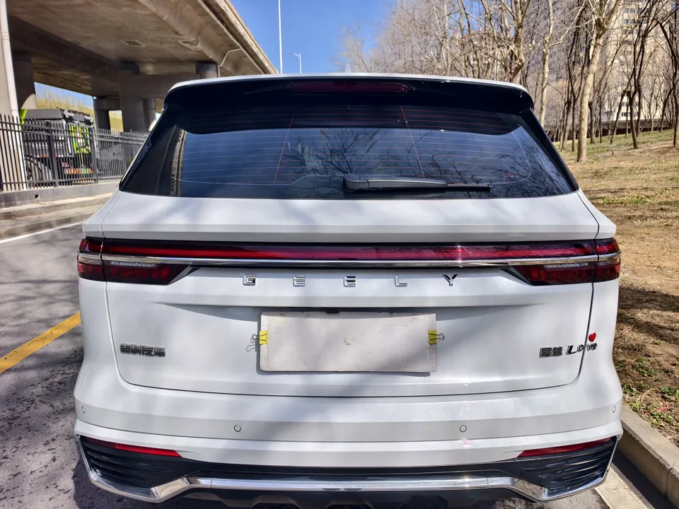 Geely Monjaro 2.0TD DCT EVO 2WD Changfeng Edition 2025 — миниатюра 2