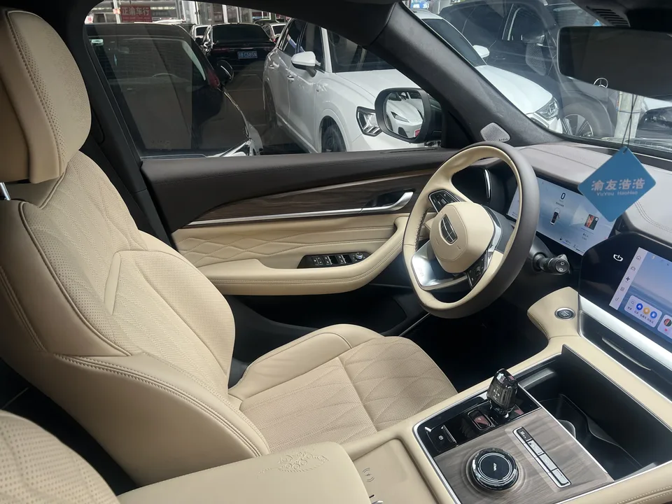 Geely Monjaro Xingyue L 2025 2.0TD High Power Automatic 4WD Dongfang Yao Wangyue Edition 2024 — миниатюра 3