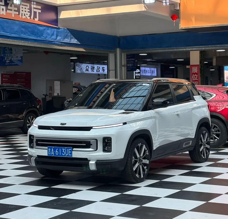 Geely ICON 2023