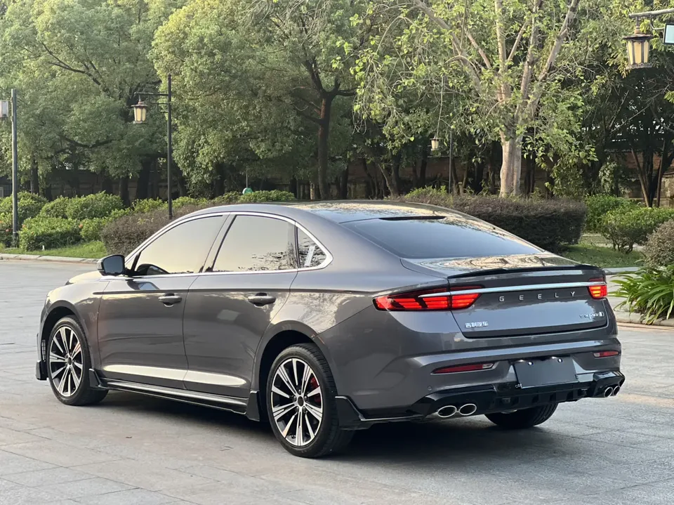Geely Preface Xing Rui 2025 1.5T Dongfangyao Kunlun Edition 2024 — thumbnail 2