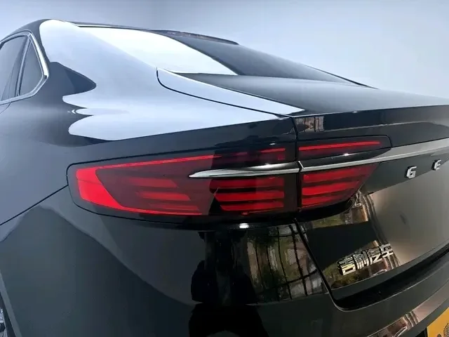 Geely Preface Xing Rui 2025 1.5T Dongfangyao Jinghong Edition+ 2025 — thumbnail 4