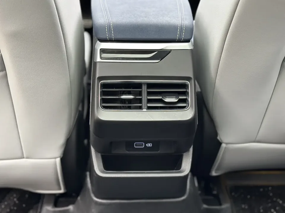 Geely Preface Xing Rui 2023 Xingrui 2023 2.0T Premium Edition 2023 — миниатюра 4