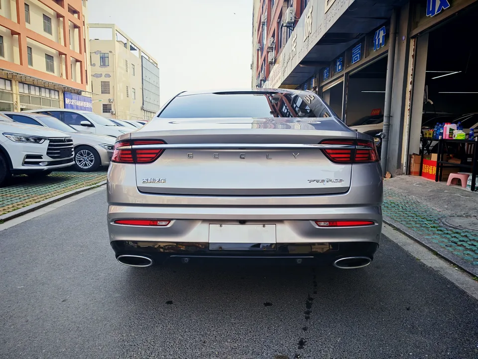 Geely Preface Xing Rui 2021 2.0T premium model 2022 — thumbnail 2