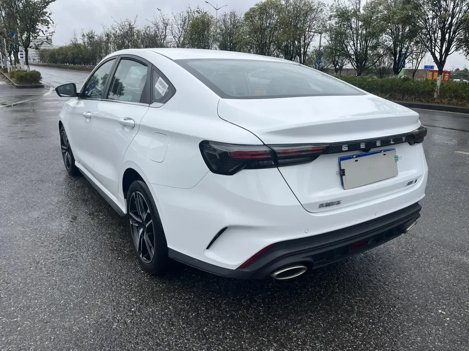 Geely Binrui Binrui 2024 Binrui 2024 Binrui COOL 1.5T DCT Champion Edition 2024 — thumbnail 2