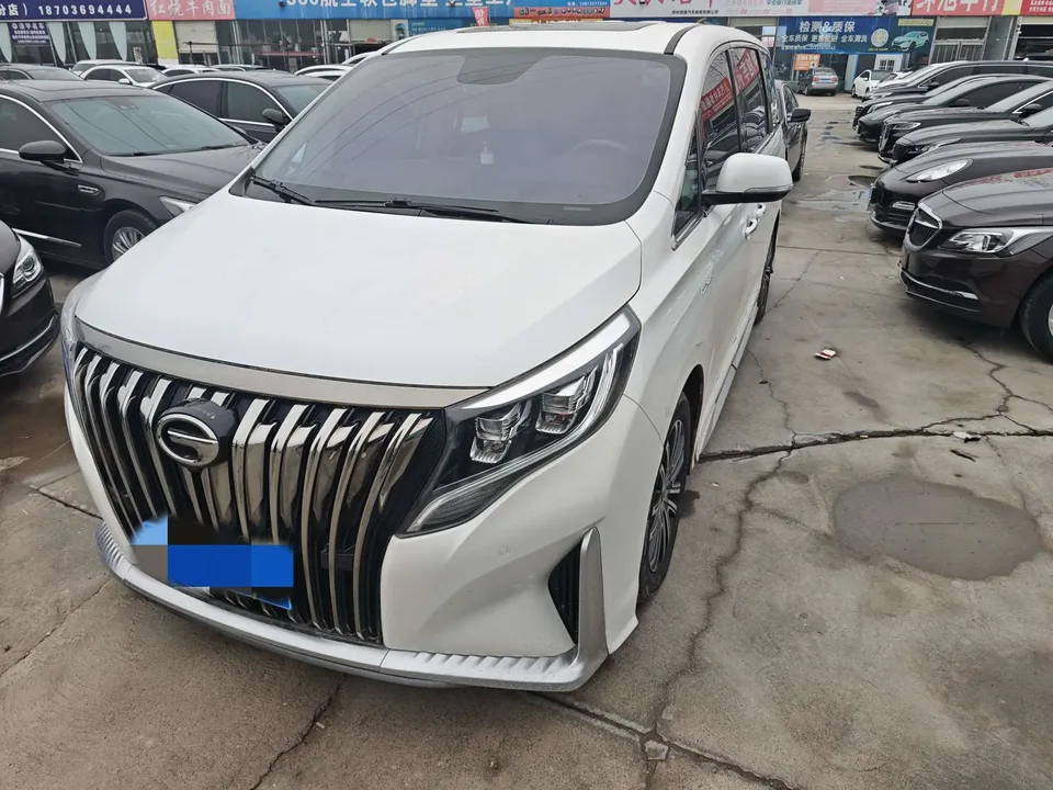 GAC Trumpchi M8 2022