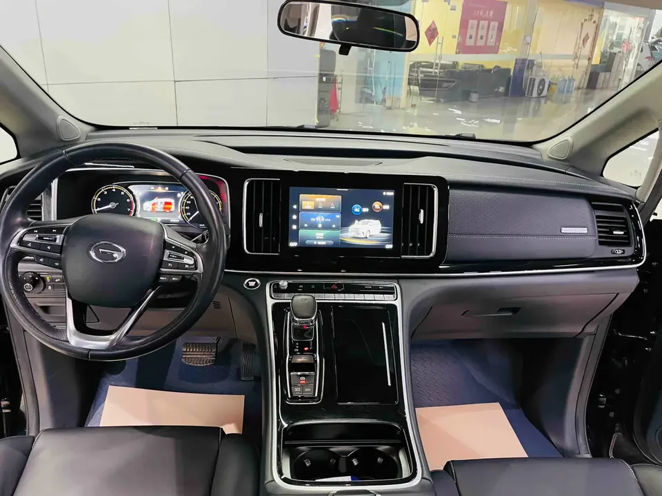 GAC Trumpchi M8 Trumpchi M8 2021 Lead Show Series 390T Exclusive Edition 2022 — миниатюра 5