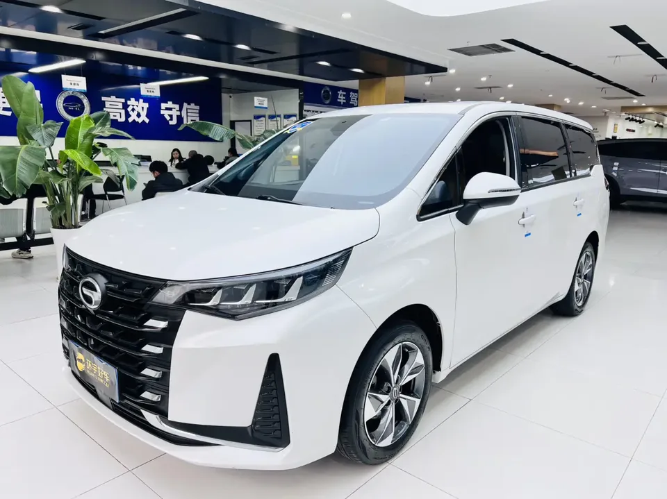 GAC Trumpchi M6 2023