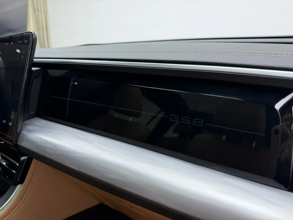GAC Trumpchi GS8 Trumpchi GS8 2024 Pilot Series 2.0TGDI 2WD Luxury Connected Edition 2023 — миниатюра 3