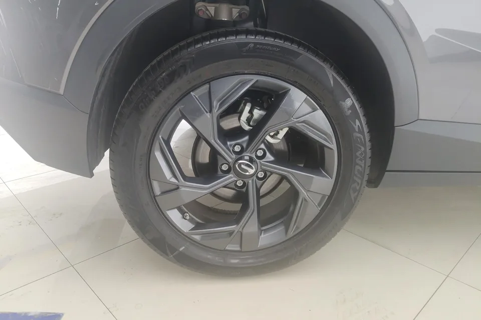 GAC Trumpchi GS3 Trumpchi GS3 2023 Shadow Speed 270T Smart Edition 2025 — thumbnail 3