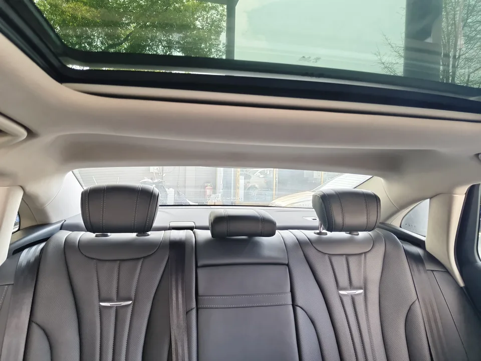 Hongqi H5 Hongqi H5 2023 1.5T DCT Zhilian Qiyun Edition 2024 — миниатюра 5