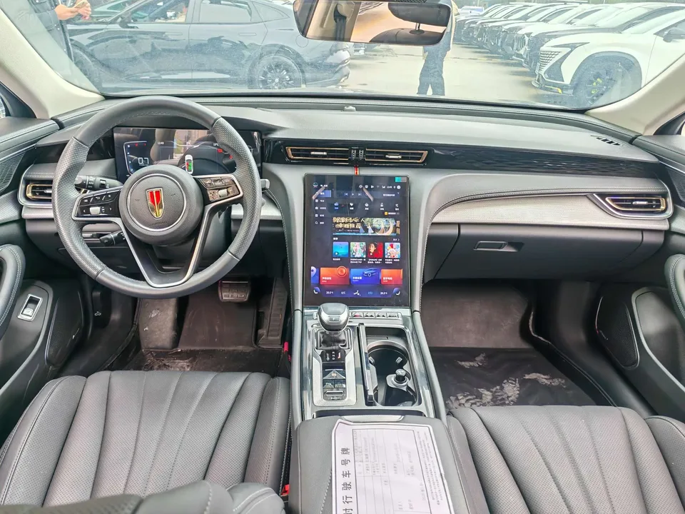 Hongqi H5 Hongqi H5 2023 2.0T Automatic Intelligent Connected Flag Edition 2023 — миниатюра 2
