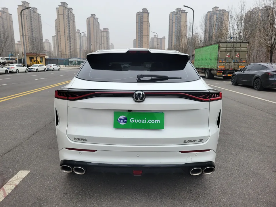 Changan Uni-Z Changan UNI-Z 2025 1.5T DCT Premium Edition 2024 — миниатюра 2