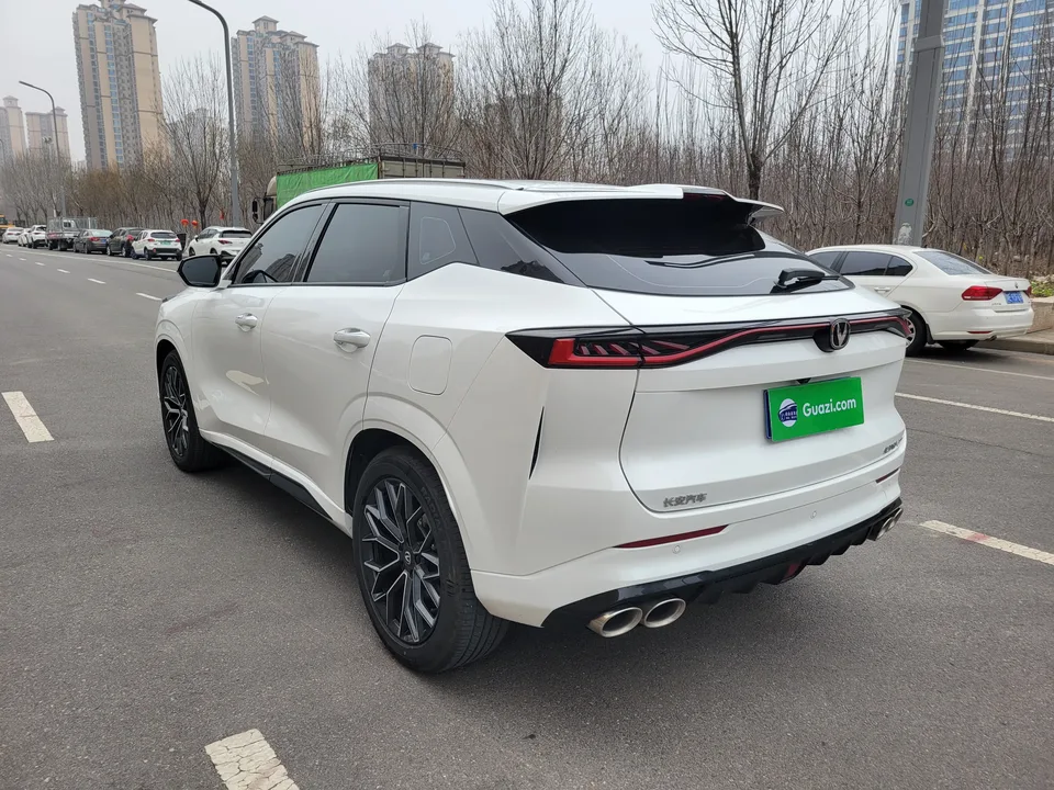 Changan Uni-Z Changan UNI-Z 2025 1.5T DCT Premium Edition 2024 — миниатюра 4