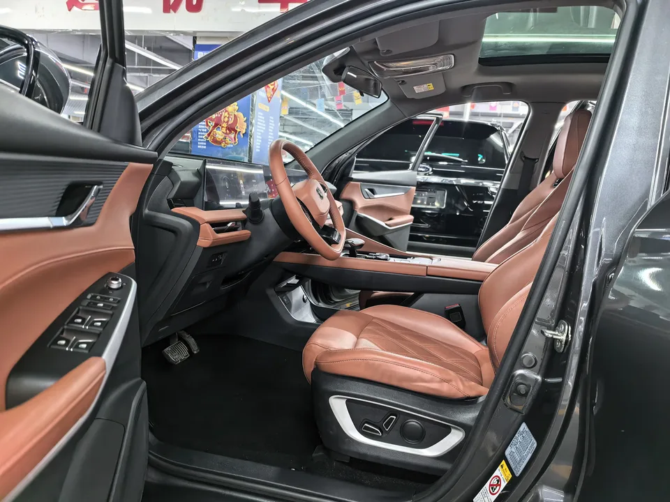Changan CS75PLUS third generation 1.5T automatic premium model 2023 — миниатюра 5