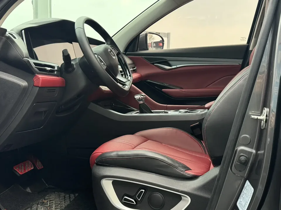 Changan CS75PLUS Classic Edition 1.5T Automatic Pioneer Edition 2022 — миниатюра 5