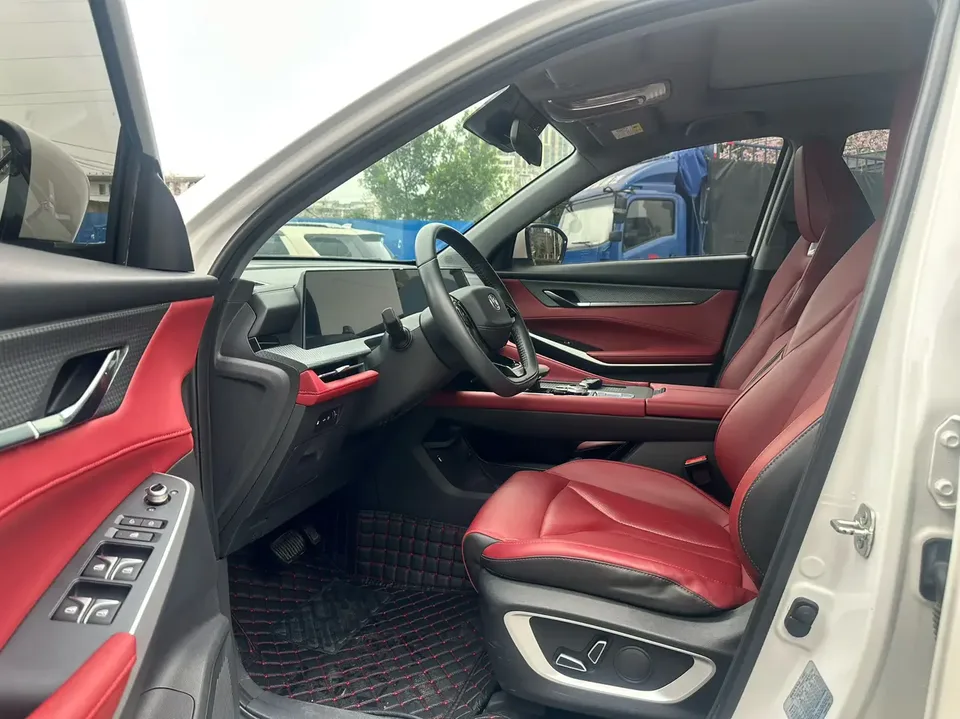 Changan CS75PLUS second generation 1.5T automatic exclusive model 2022 — миниатюра 5