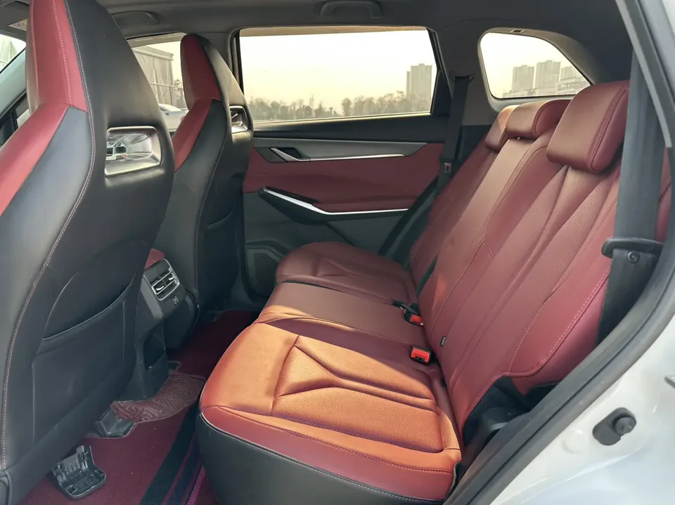 Changan CS75PLUS Second Generation 1.5T Automatic Luxury Edition 2023 — миниатюра 3
