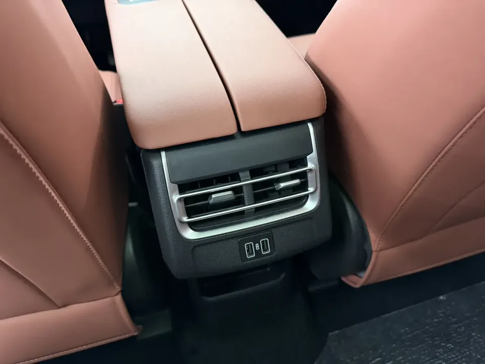 Changan CS75PLUS third generation champion version 2.0T automatic intelligent driving powerful engine 2024 — миниатюра 3
