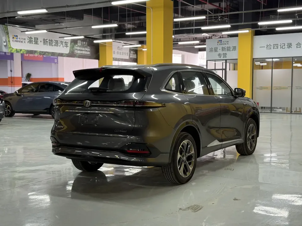 Changan CS75PLUS Changan CS75 PLUS 2025 fourth generation 1.5T New Blue Whale Smart Premium Edition 2026 — миниатюра 2