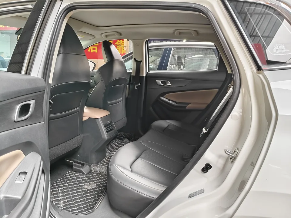 Changan CS55 Plus Changan CS55 PLUS 2022 Second Generation 1.5T DCT Premium Edition 2023 — миниатюра 5