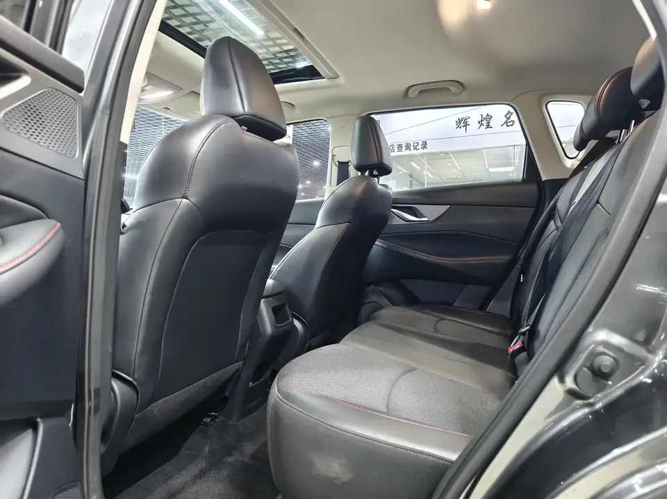 Changan CS35 Plus Changan CS35 PLUS 2023 Enjoyable Edition Blue Whale NE 1.4T DCT Luxury Edition 2024 — миниатюра 5