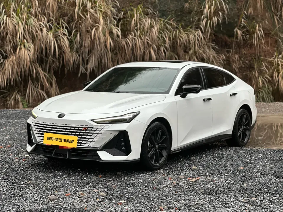 Changan UNI-V 2023