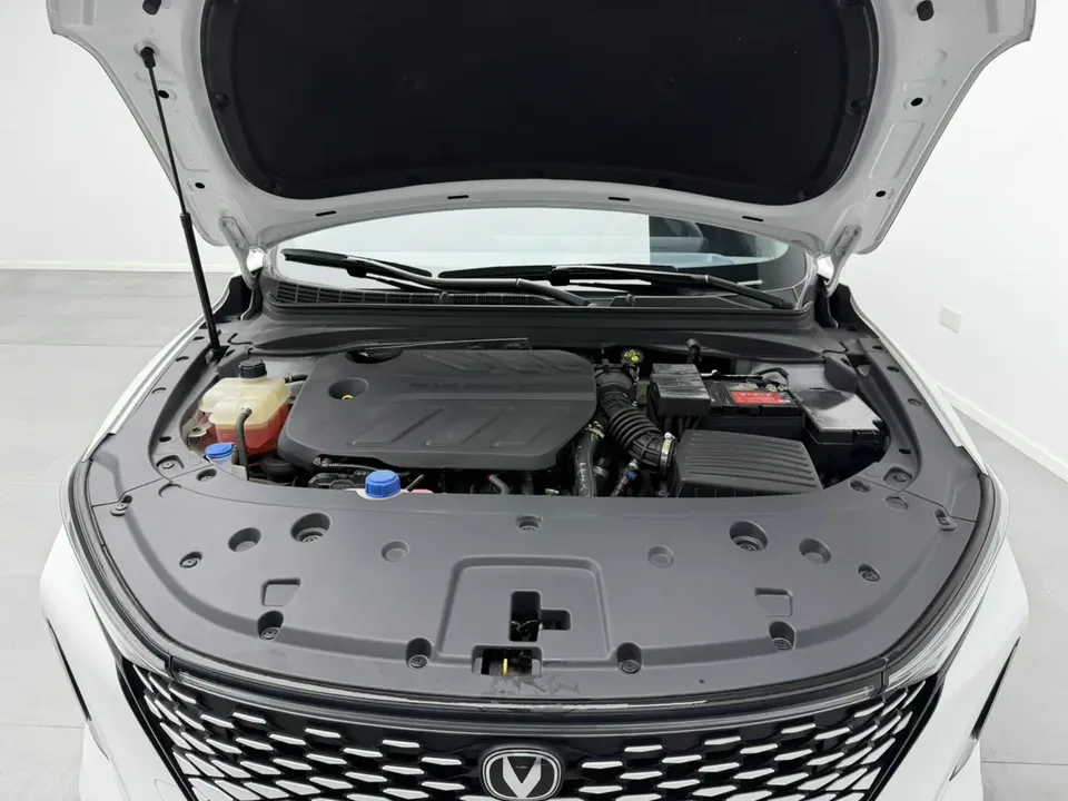Changan Ruicheng PLUS Ruicheng PLUS 2023 1.5T DCT Pilot 2024 — thumbnail 5