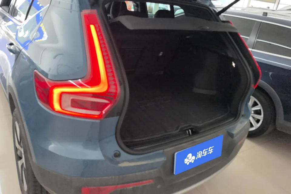 Volvo XC40 Volvo XC40 2024 B3 Zhiyuan Luxury Edition 2023 — миниатюра 5