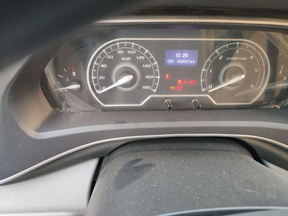 Datong Xintu V80 2.0T 6-speed manual classic Aoyuntong center shaft center top 6/7/8/9 seats 127Ps 2022 — миниатюра 3