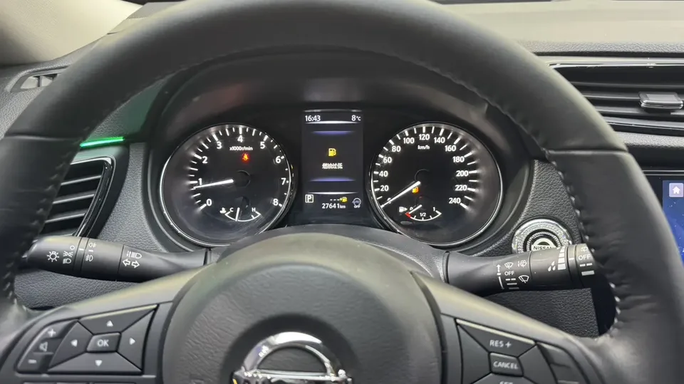 Nissan X-Trail X-Trail 2022 facelift 2.0L 2WD Intelligent Link Premium Edition 2022 — миниатюра 3