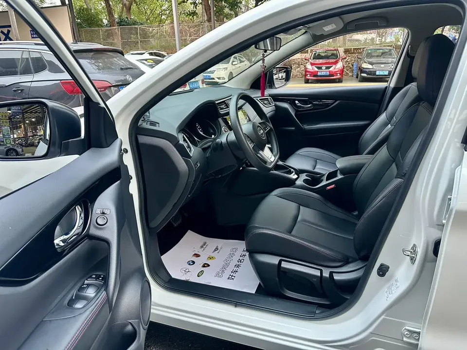 Nissan Qashqai Qashqai 2023 Classic 2.0L Comfort Edition 2024 — thumbnail 5