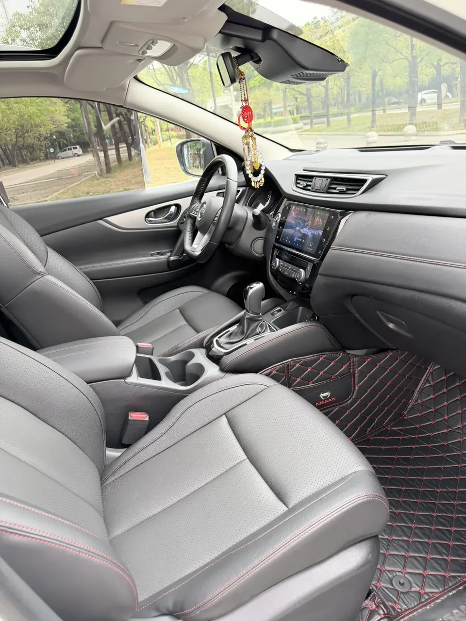 Nissan Qashqai Qashqai 2022 Qashqai 2022 2.0L XV Prem. Deluxe Edition 2023 — thumbnail 3